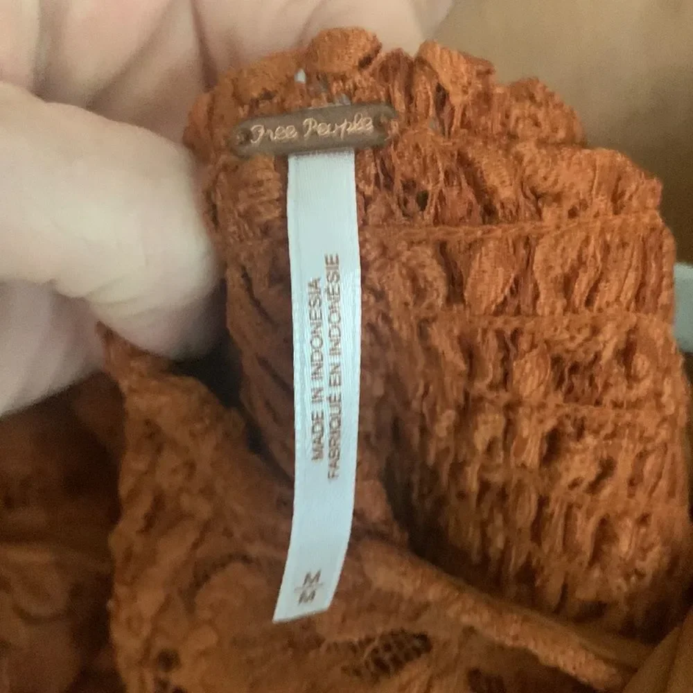 Free People Hailie open back short puff sleeve lace mini dress NWT - Picture 11 of 13